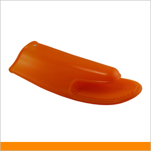 如何选择硅胶套生产厂家呢